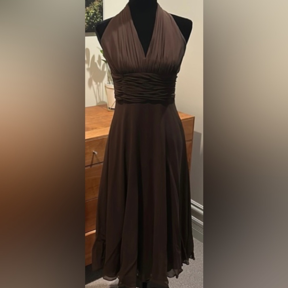 DONNA MORGAN Sz 12 100% Silk Ruching Waist Halter Top A-line Skirt Lined Dress